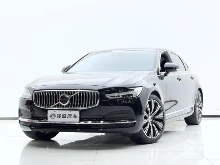Volvo S90 2025 Model B5 Smart Range Deluxe Edition