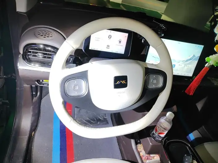 JAC Yiwei 3 2023 Model 505km Champion Edition – фото 7