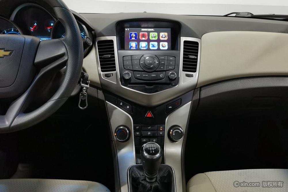 Chevrolet Cruze 2015 1.5L Classic SL MT – фото 11