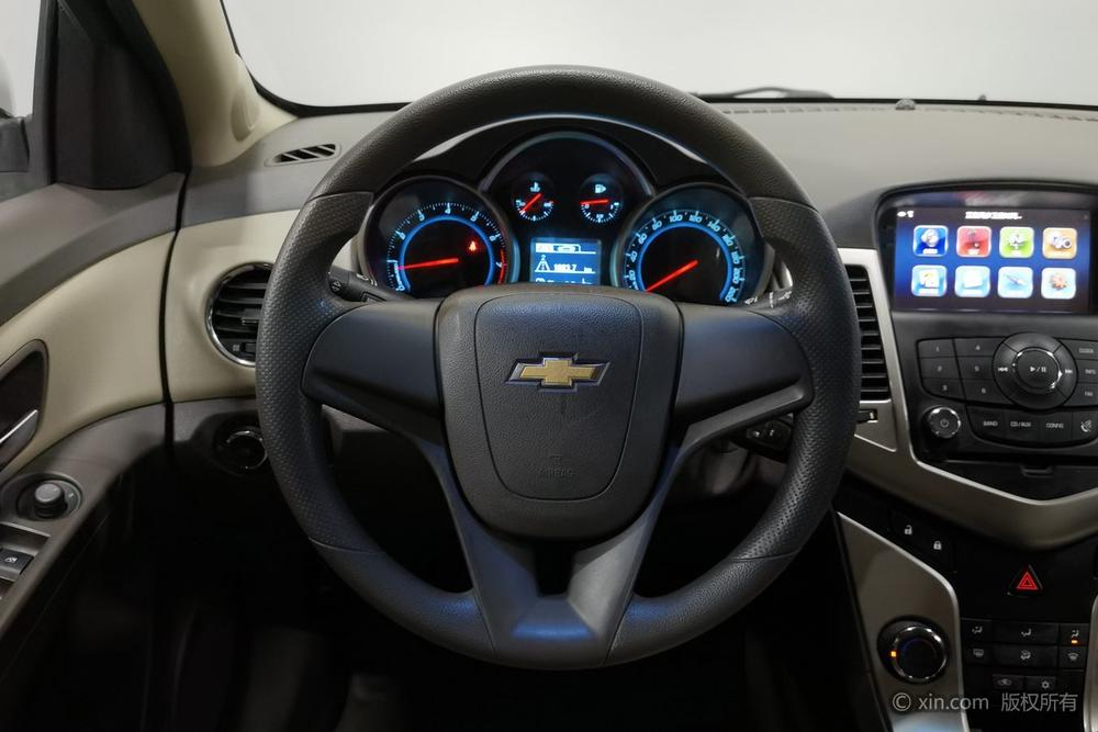 Chevrolet Cruze 2015 1.5L Classic SL MT – фото 13