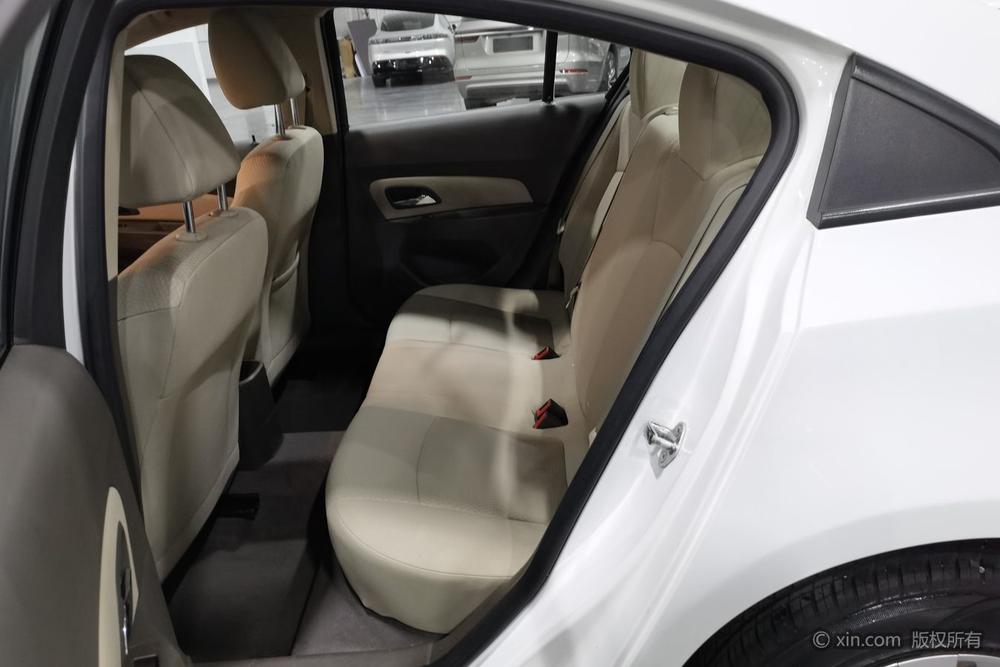 Chevrolet Cruze 2015 1.5L Classic SL MT – фото 19