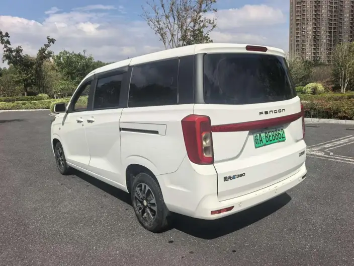Fengguang E380 2022 Model Standard Edition - Comfort Model 5 seat – фото 4