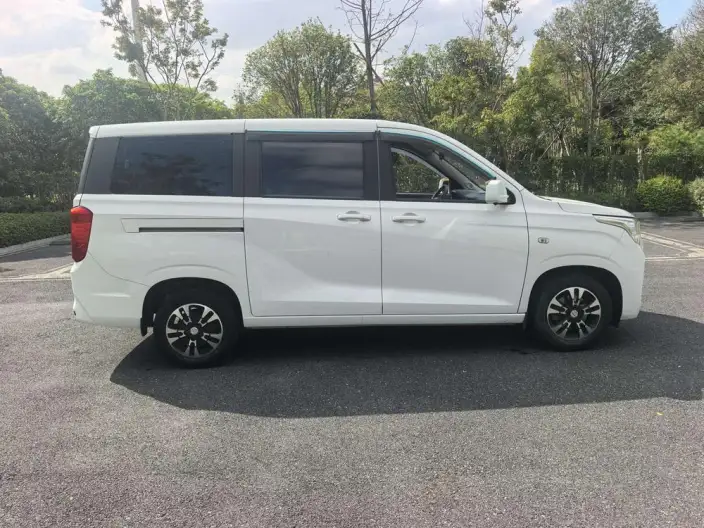 Fengguang E380 2022 Model Standard Edition - Comfort Model 5 seat – фото 7