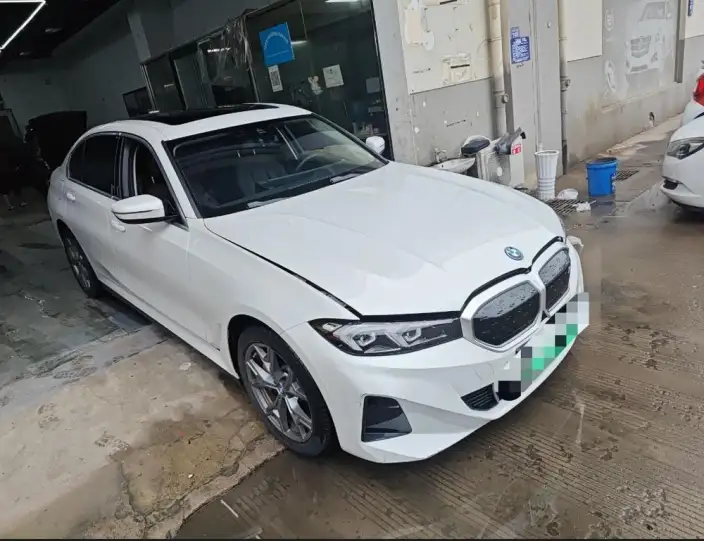 BMW i3 2023 Model eDrive35L