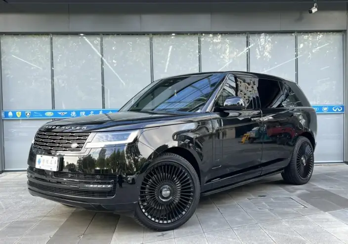 Range Rover 2025 Model 3.0 L6 400PS Shengshi Extended Edition