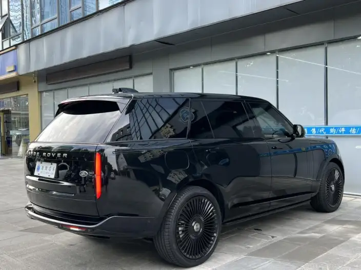Range Rover 2025 Model 3.0 L6 400PS Shengshi Extended Edition – фото 6