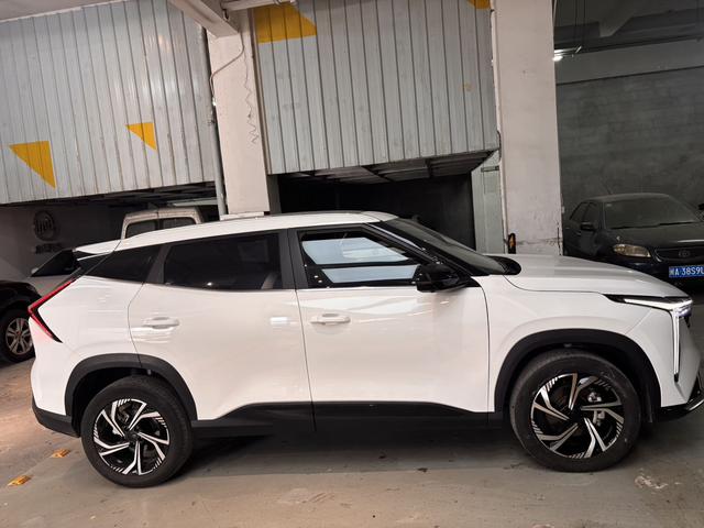 Geely Boyue 2023 Boyue COOL 1.5T Smart Enjoy – фото 4