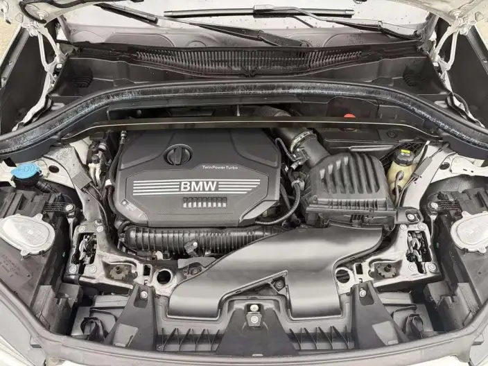 BMW X1 2022 Model sDrive25Li Leading Model – фото 6