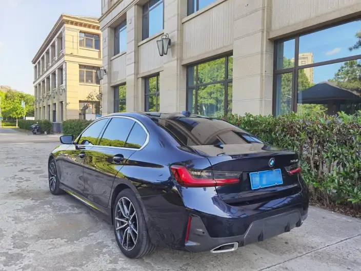 BMW 3 Series 2025 Model 325Li M Sports Set – фото 5
