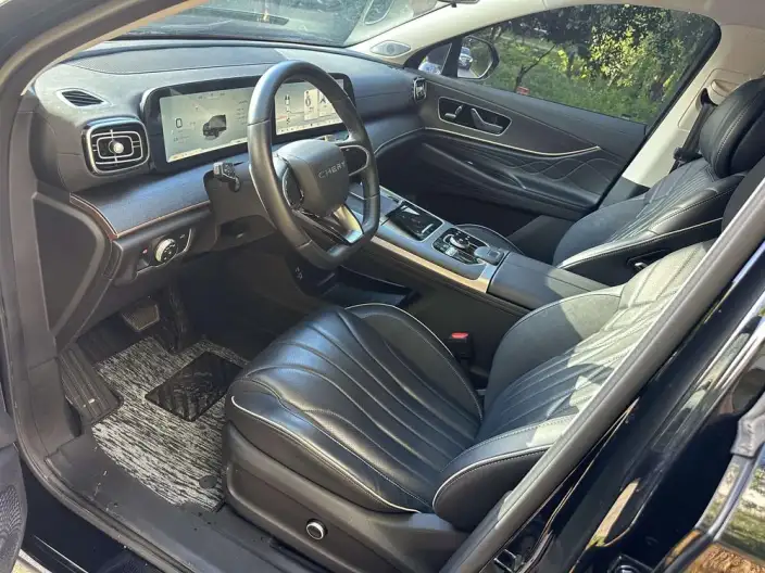 Chery Tiggo 9 2023 Model 2.0T DCT 2WD Deluxe Edition 5 seat – фото 10