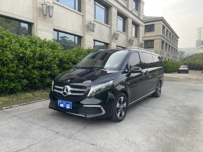 Mercedes-Benz V-Class 2022 Model V 260 L Long wheelbase Deluxe Edition