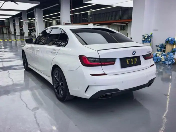 BMW 3 Series 2022 Model 325i M Sports Night Set