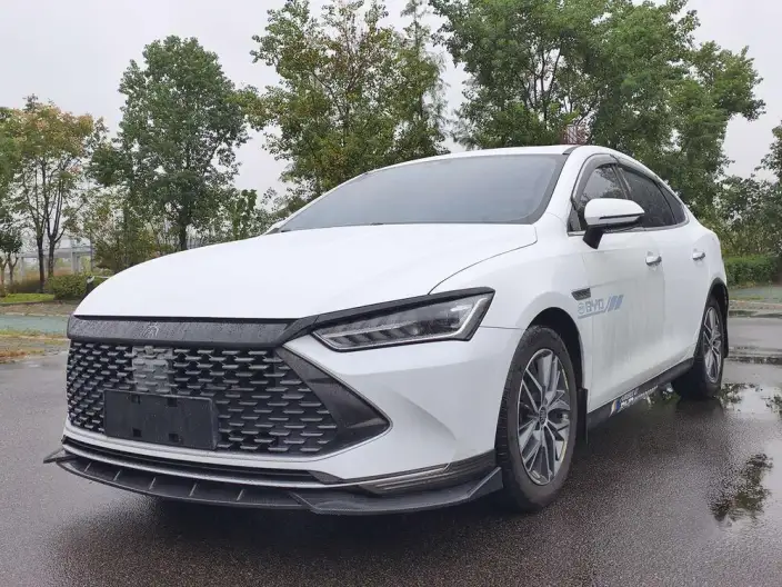 BYD Qin PLUS DM 2021 Model DM-i 55KM Noble Model