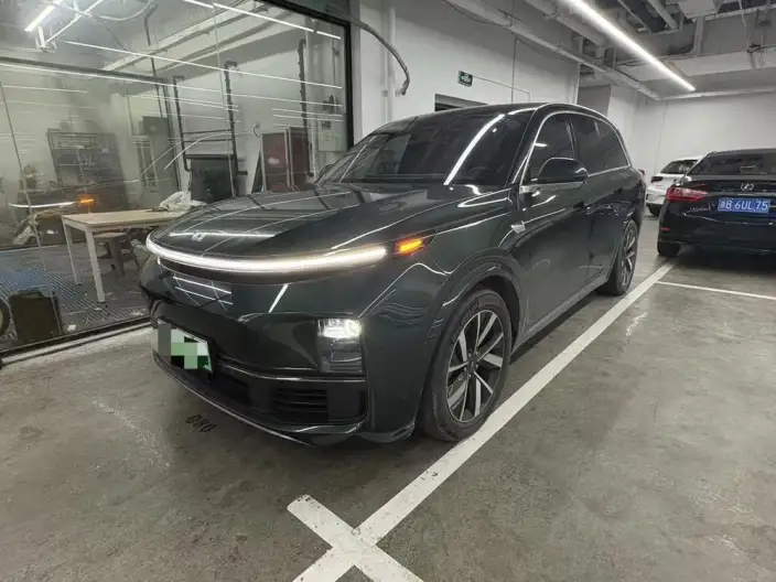 Li Auto L8 2023 Model Max Edition