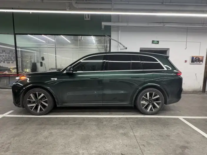 Li Auto L8 2023 Model Max Edition