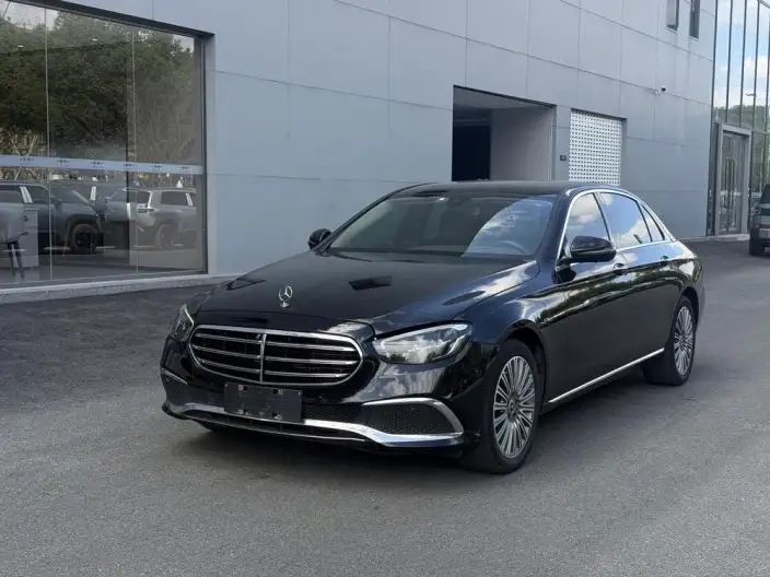 Mercedes-Benz E-Class 2022 Model E 300 L Fashion Model sedan