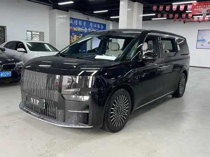 ZEEKR 009 2024 Model VI seat Executive Edition 4WD 108kWh