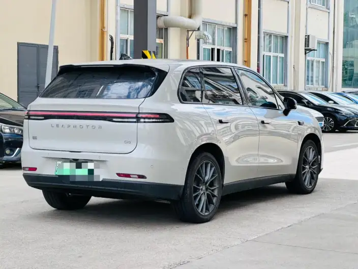 Leapmotor C10 2026 Model EV Edition 605 Yuexiang Edition – фото 6