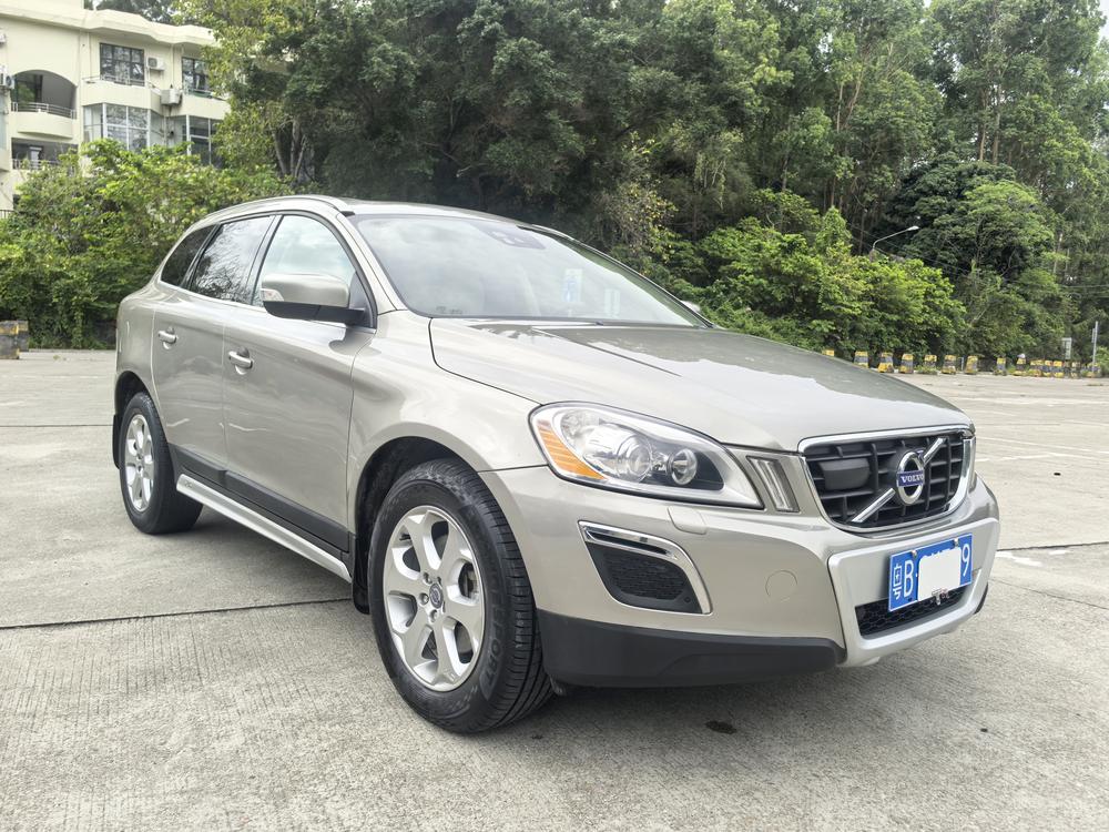 Volvo XC60 import 2013 модификация T5 Smart Elegance Edition – фото 3