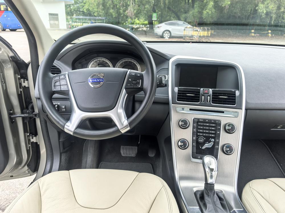 Volvo XC60 import 2013 модификация T5 Smart Elegance Edition – фото 12