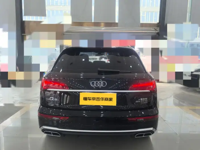 Audi Q5L 2022 Model Facelift 45T Luxury Dynamic Model – фото 6