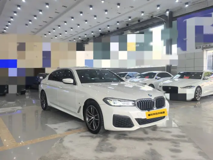 BMW 5 Series 2022 Model Facelift 525Li M Sports Set – фото 3