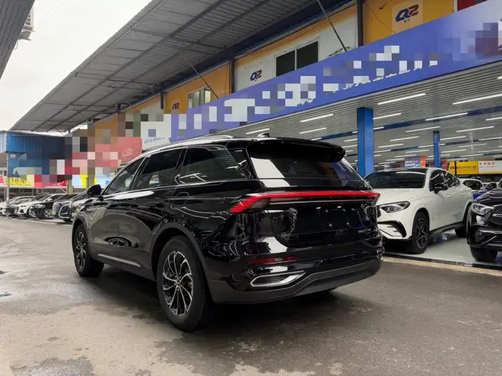 Nautilus 2023 Model 2.0T 4WD Exclusive Edition – фото 4