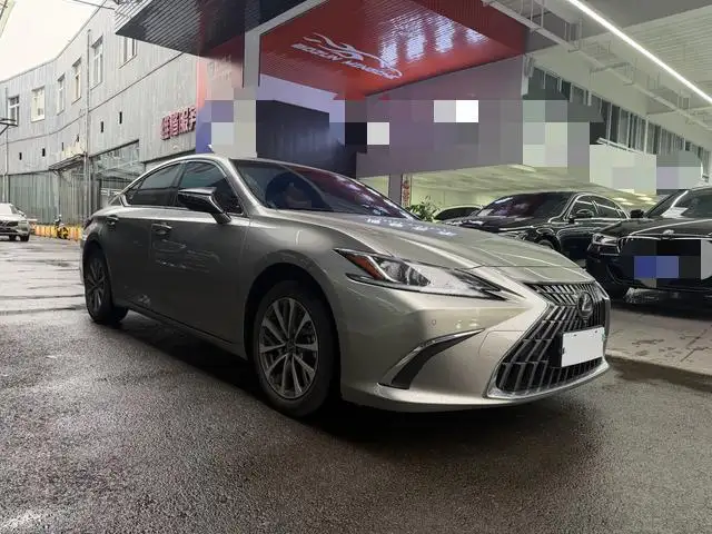 Lexus ES 2022 Model 200 Superior Edition – фото 3