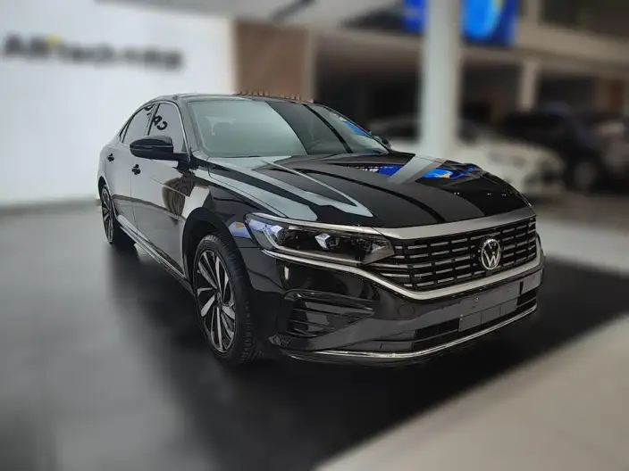 Volkswagen Passat 2023 Model Facelift 330TSI Elite Edition – фото 2
