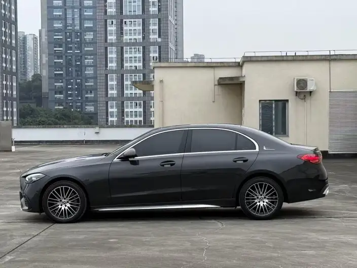 Mercedes-Benz C-Class 2025 Model Facelift C 260 L Sports Edition – фото 4