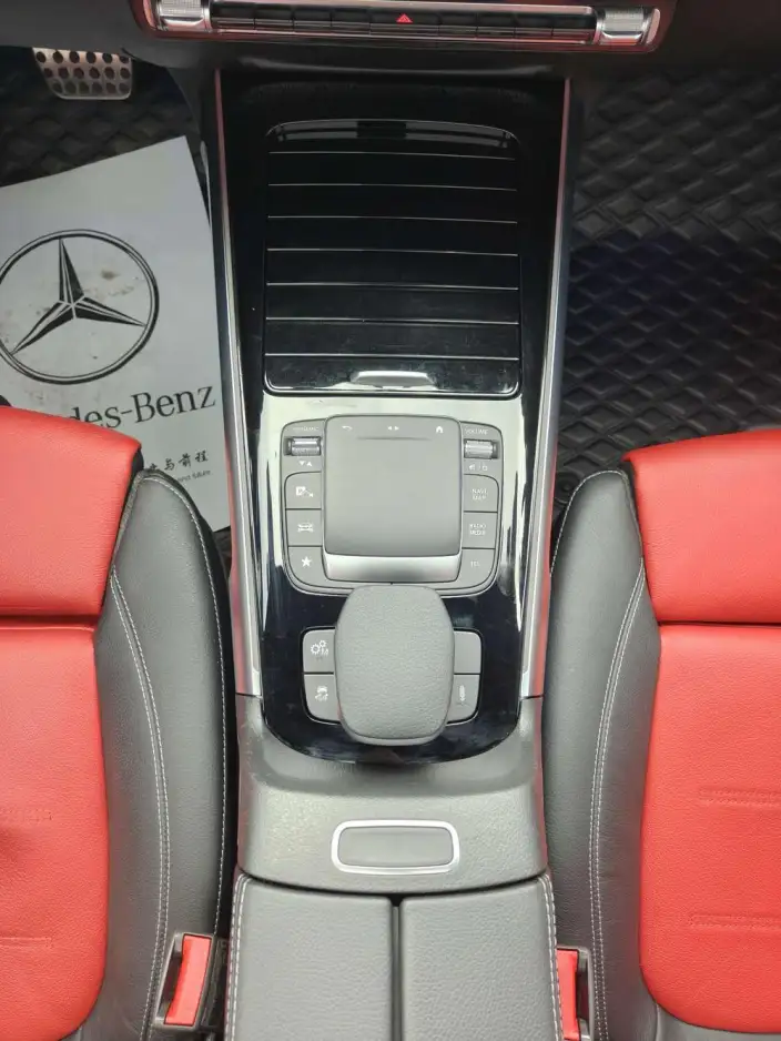 Mercedes-Benz GLB AMG 2021 Model AMG GLB 35 4MATIC – фото 9