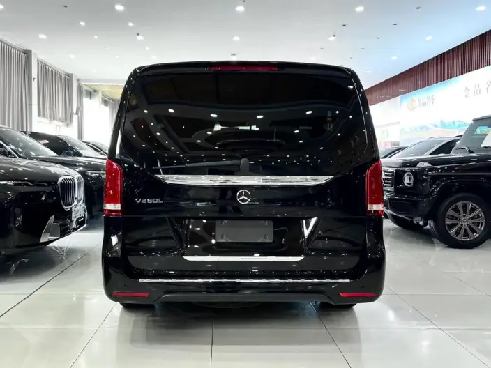Mercedes-Benz V-Class 2022 Model V 260 L Long wheelbase Deluxe Edition – фото 3