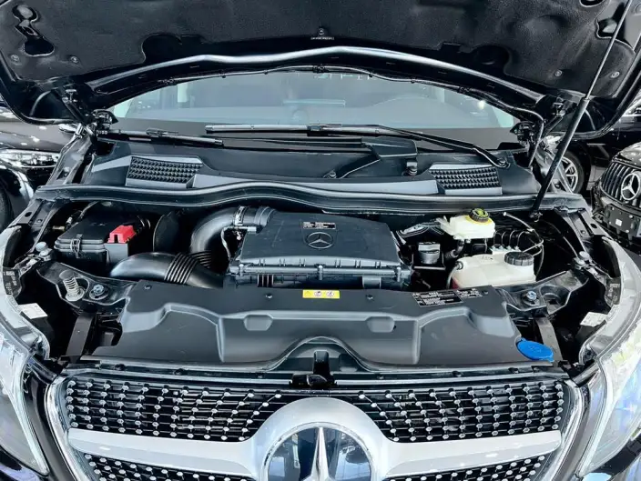 Mercedes-Benz V-Class 2022 Model V 260 L Long wheelbase Deluxe Edition – фото 5