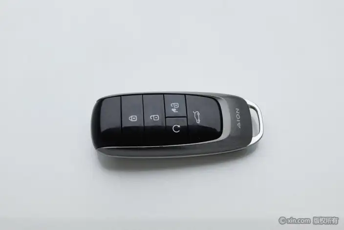 AION Y 2023 Model Plus 510 Lexiang Edition – фото 6
