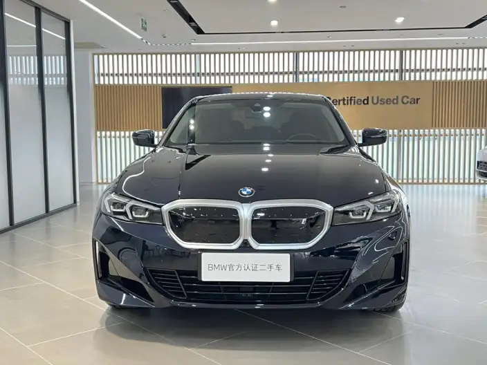BMW i3 2023 Model eDrive35L – фото 2