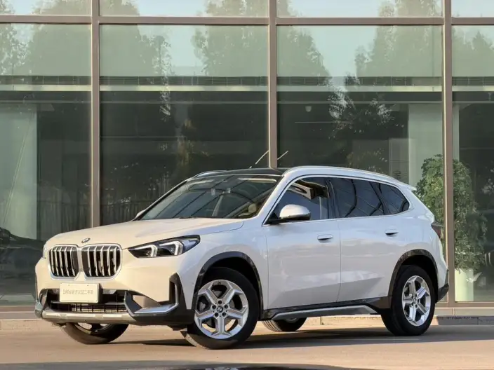 BMW X1 2023 Model sDrive20Li X Design Set – фото 1