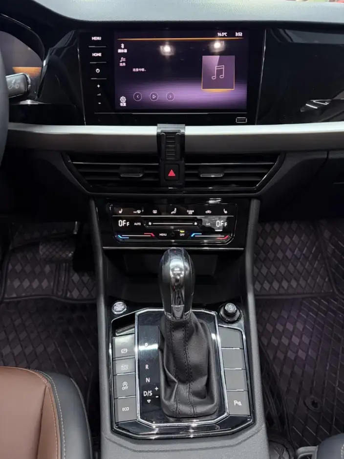 Volkswagen Lavida 2021 Model 280TSI DSG Deluxe Edition – фото 9
