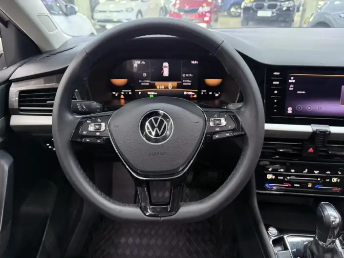 Volkswagen Lavida 2021 Model 280TSI DSG Deluxe Edition – фото 10