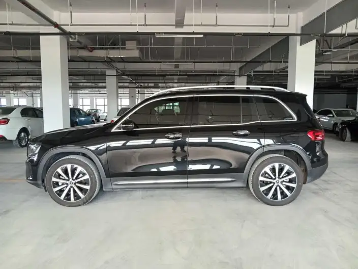 Mercedes-Benz GLB 2024 Model GLB 220 Fashion Model – фото 3