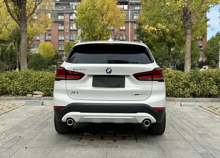 BMW X1 2022 Model sDrive20Li Exclusive Model – фото 5