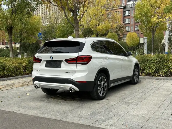 BMW X1 2022 Model sDrive20Li Exclusive Model – фото 6