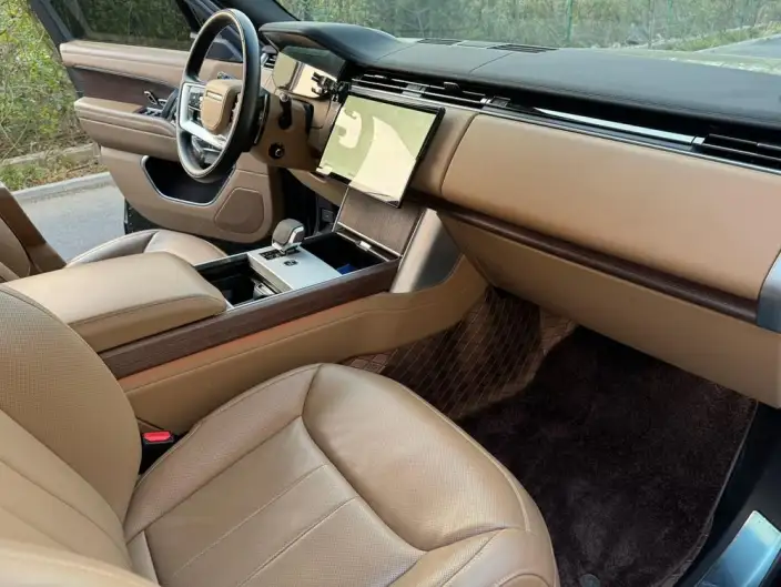 Range Rover 2024 Model 3.0 L6 400PS Shengshi Extended Edition 7 seat – фото 7