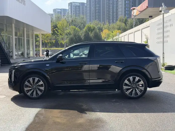 Cadillac XT5 PHEV 2027 Model Smart Hybrid 4WD Pro Max – фото 4