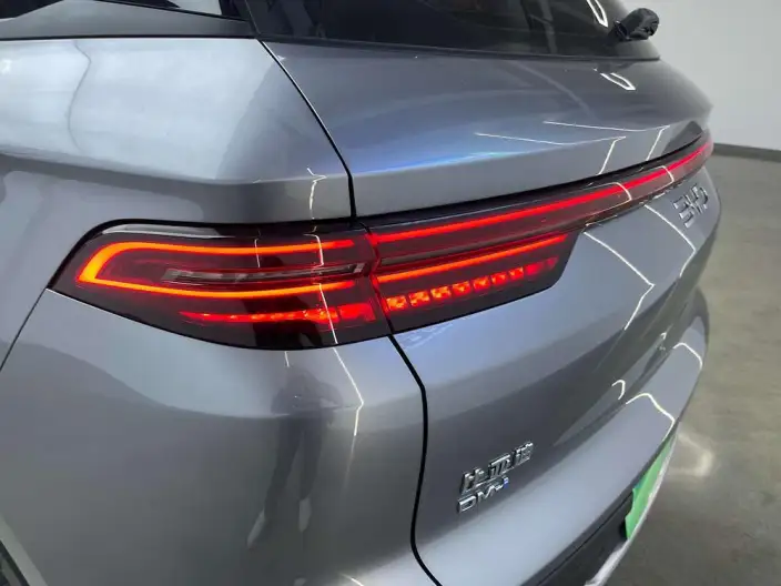 BYD Song Pro DM 2026 Model DM-i 133KM Enterprising Model – фото 10