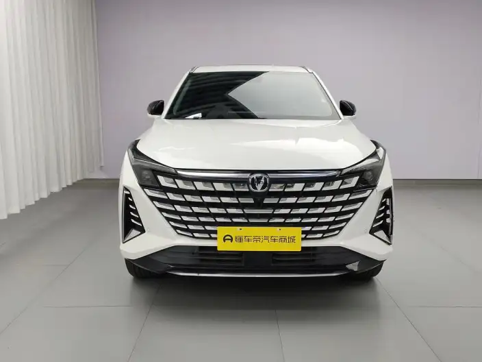 Changan UNI-Z 2025 Model 1.5T DCT Noble Model – фото 2