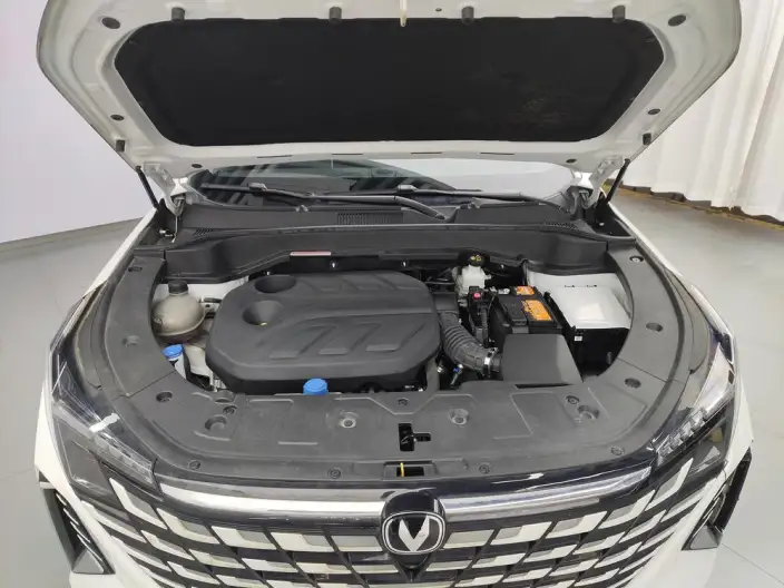 Changan UNI-Z 2025 Model 1.5T DCT Noble Model – фото 10