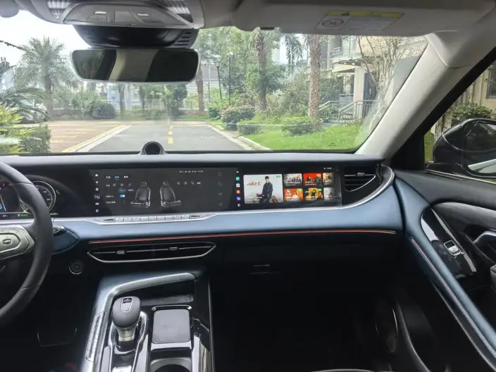 VOYAH FREE 2021 Model 2WD Standard EV City Edition – фото 6