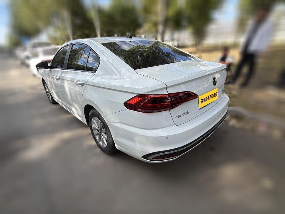 Volkswagen Bora 2023 200TSI DSG Smooth Travel – фото 4