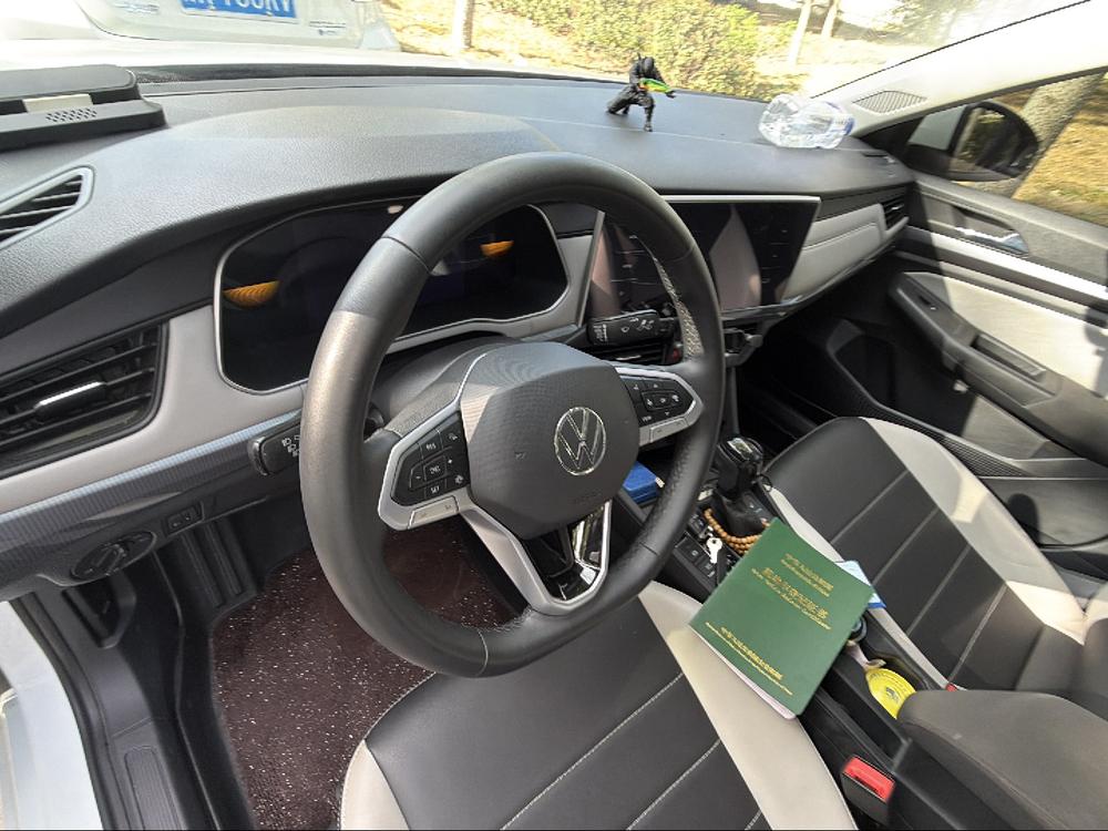 Volkswagen Bora 2023 200TSI DSG Smooth Travel – фото 7