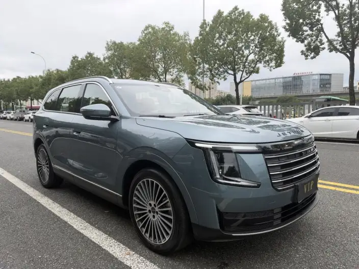 Jetour X70 L 2026 Model 2.0TD 8AT Flagship Model